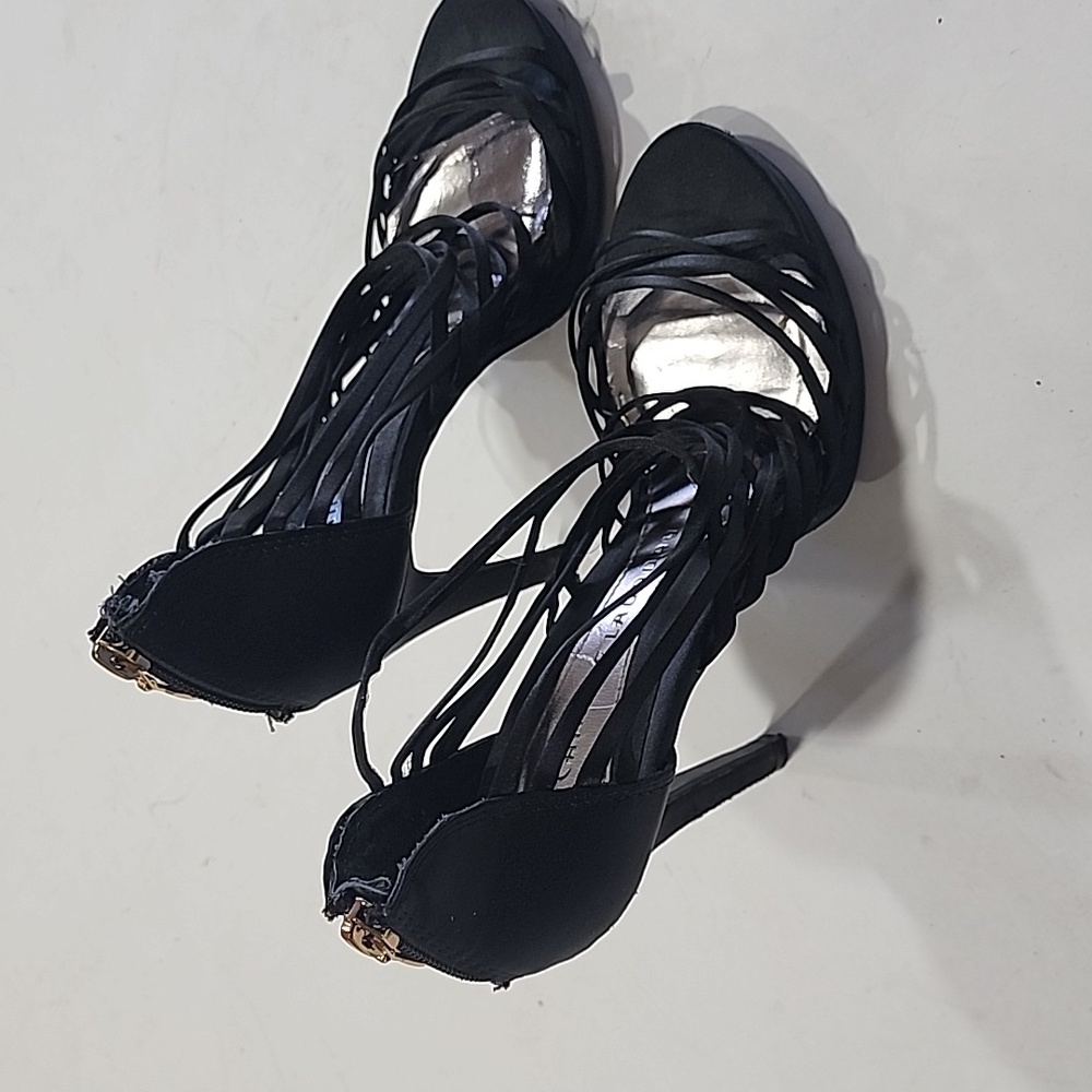 Womens shoes